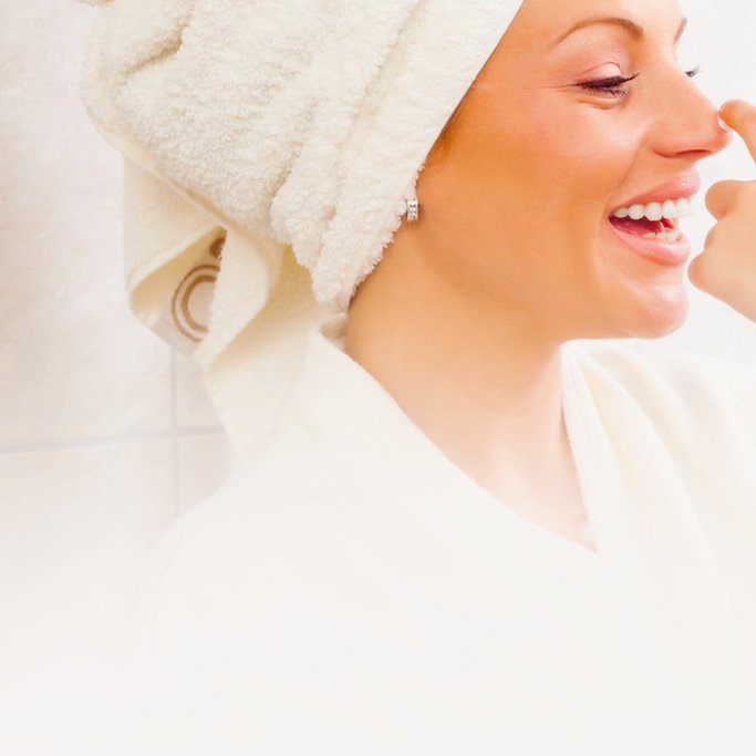 Lorsque la peau ne joue plus son rôle de barrière elle est plus susceptible d'absorber des agents irritants et des allergènes présents dans certains produits d'hygiène corporelle